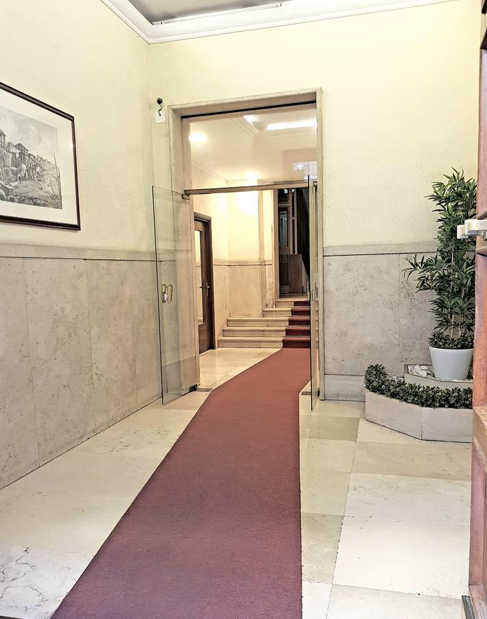 Dreaming Rome - Hostel Extérieur photo